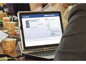 Facebook tabuları yıktı