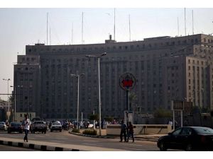 Mısırda 15 bin kişi grevde