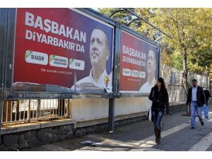 Diyarbakır Başbakan Erdoğanı karşılamaya hazırlanıyor