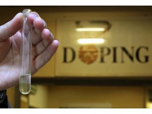 Spor salonlarına "doping uyarı tabelası" şartı