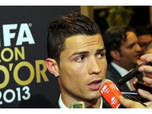 Ronaldo, Altın Topu antrenmana götürdü