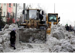 Doğuda 339 köy yolu ulaşıma kapalı