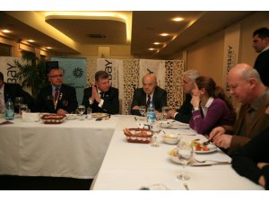 Mustafa Karacan Marmaris Rotary Kulübü’nde konuştu