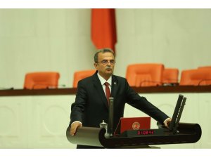 CHP’Lİ GİRGİN’DEN MİLLİ EĞİTİME ÇAĞRI; BU HATADAN DÖNÜN