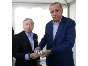 ERDOĞAN ÖDÜL TÖRENİNE BEKLENİYOR