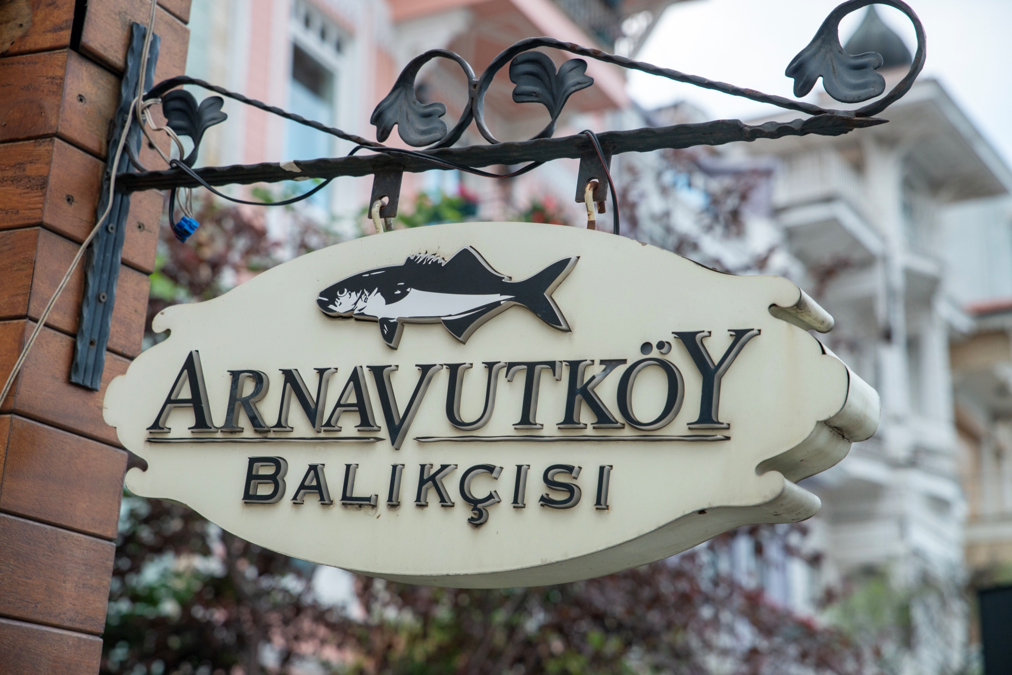 ARNAVUTKÖY BALIKÇISINDAN İSTİHDAMA TAM DESTEK