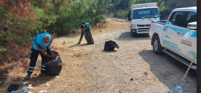 Emekçilerimizden Aşırı Sıcakta Temizlik