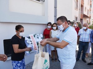 Büfede saldırıya uğrayan Elif Gültekin’i destek