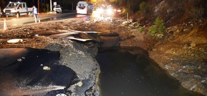 Bodrum'da Boru Hattı Patladı