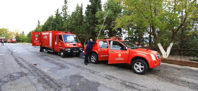 Muğla Büyükşehirden İzmir’e Destek