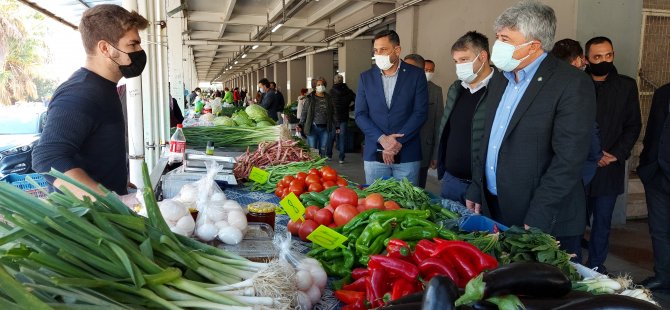 İyi Partililer Halk Pazarında