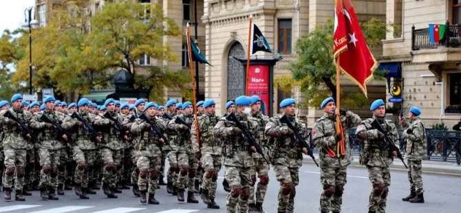 Türk askeri 10 Aralık Zafer Töreni için Azerbaycan'da!