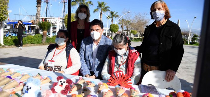 Kadın Girişimi Kooperatifi İlk Stantlarını Beşkaza Meydanı’nda açtı