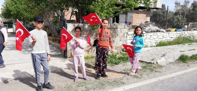 Muğla Büyükşehirden 13 İlçede Gezi Araçlarıyla 23 Nisan Konseri