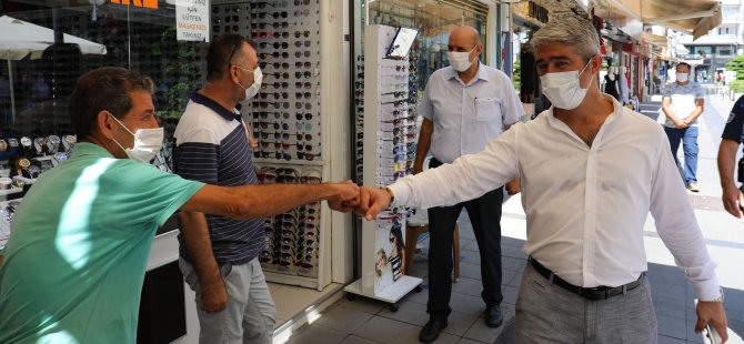 MARMARİS BELEDİYESİ’NDEN KÜÇÜK ESNAFA DESTEK