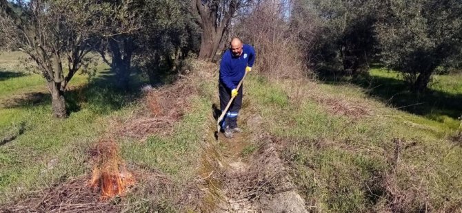 Muğla Büyükşehir’den Ula’da 99 Bin 780 metre Sulama Kanalı Temizliği