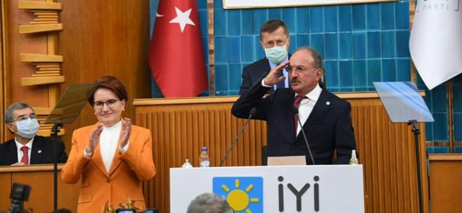 Behçet Saatcı İYİ Parti Rozetini Akşener Taktı