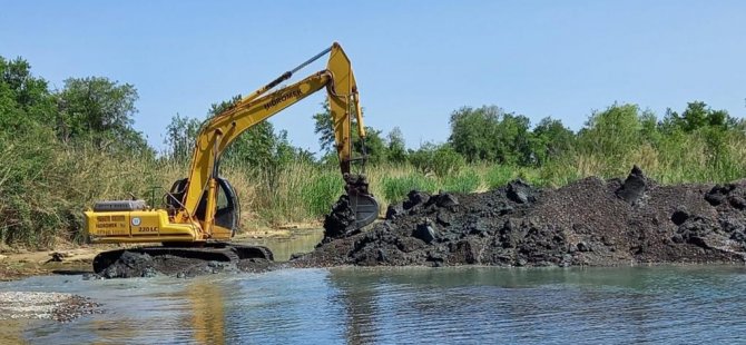 Muğla Büyükşehir’den Köyceğiz’de 232 Bin Metre Kanal Temizliği