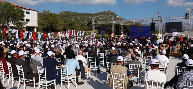 Büyükşehir’den 620 Milyonluk Toplu Açılış ve Temel Atma Töreni