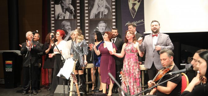 MARMARİS’TE NOSTALJİK KONSER