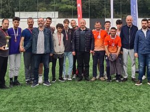 Marmaris Kaymakamlık Mahalleler Arası Futbol Turnuvası'nda kupalar sahiplerini buldu