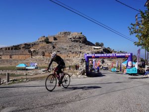 Bisikletçiler Tlos Antik Kentinde Yarıştı