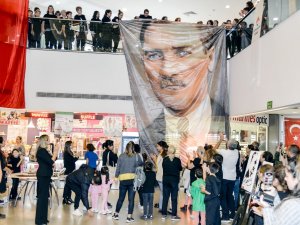 Bahçeşehir Koleji yine fark yaratarak tüm gözleri üzerine topladı