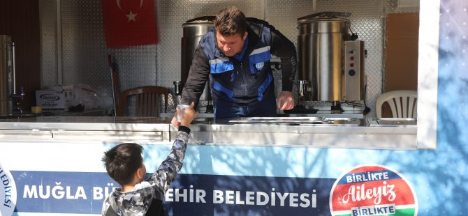 Büyükşehir’in Çorba İkramı Devam Ediyor