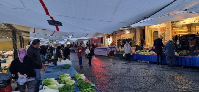 Milas’ta Yağmur da Çamur da Güneş’te, Toprak Pazarı Esnafının Çilesi