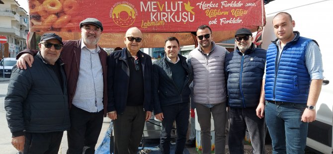 Beldibi  Minibüs Kooperatifi Depremde hayatını kaybedenler için lokma döktürdü