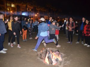 HIDIRELLEZ HALK PLAJI’NDA KUTLANDI