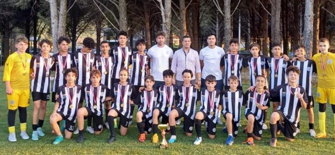 Marmaris Belediyesi Gençlik Spor Kulübü  U13 Takımı İl Şampiyonu Oldu