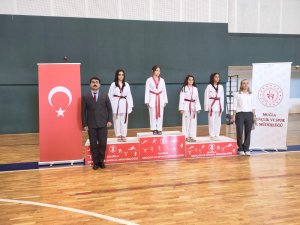 MUĞLA TAEKWONDOSU ŞEHİTLERİMİZİ YAD ETTİ