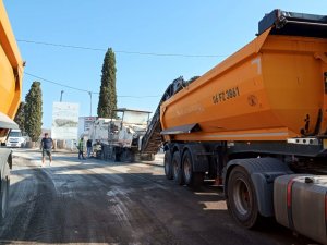 Büyükşehir, Bodrum’da Altyapının Ardından Sıcak Asfalt Çalışmalarına Başladı