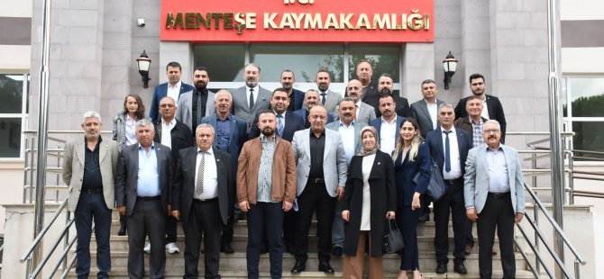 MHP Muğla İl Başkanı Akarfırat mazbatasını aldı