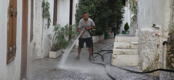 KALE SOKAKLARINDA YAZ TEMİZLİĞİ