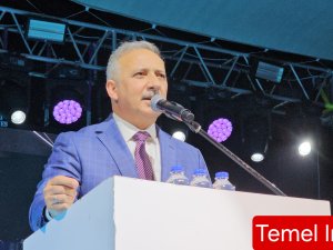 Kadem Mete: "Ülkemizi bir karanlığa hapsetmek isteyenleri kıyamete kadar affetmeyeceğiz."