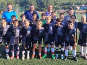 U 11 takımı Yıldız Cup turnuvasında şampiyon oldu