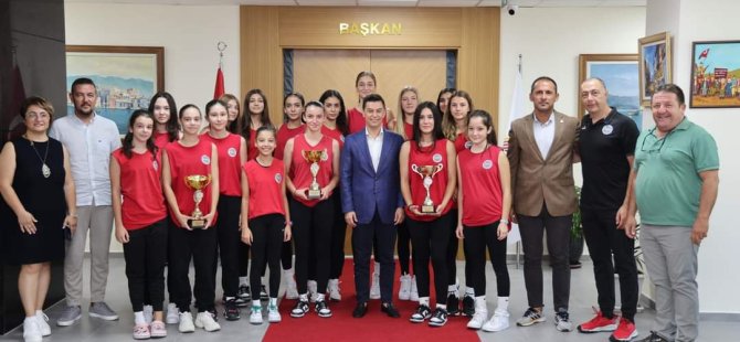 Başkan Ünlü: Sporcularımıza desteğimiz hep sürecek