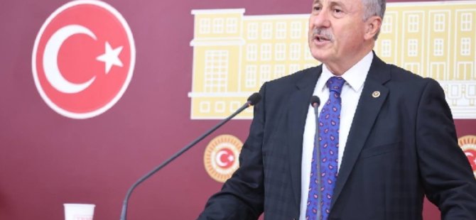 SELÇUK ÖZDAĞ: 'LAİKLİK SİYASETİN DEĞİL, VİCDANIN KONUSUDUR'