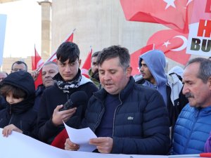 Köylüler Çimento Fabrikası İstiyor