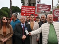 PROF. DR. ÜMİT ÖZDAĞ, “ZAFER PARTİSİ’NE YÖNELİK YAPILABİLECEK HERHANGİ BİR PROVOKASYONLA İLGİLİ OLARAK İÇİŞLERİ BAKANLIĞI’NI GÖREVE DAVET EDİYORUM”