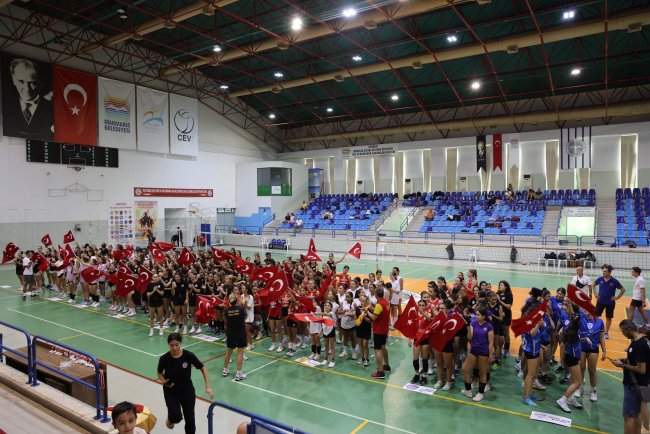 voleybol-turnuvasi-7.JPG